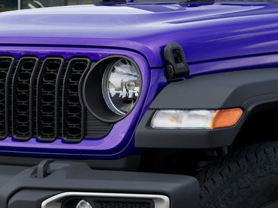 2026 Jeep Gladiator — photo 10 view