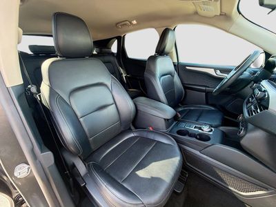 2020 Ford Escape - Photo 16