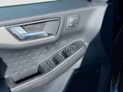 2020 Ford Escape - Photo 24