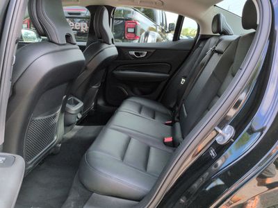 2024 Volvo S60 - Photo 14