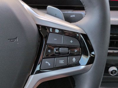 2026 BMW 3 Series - Photo 28