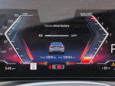 2026 BMW 3 Series - Photo 30
