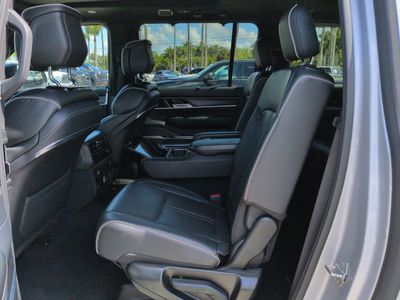 2024 Jeep Grand Wagoneer L - Photo 14