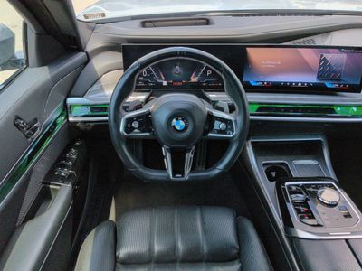 2025 BMW 7 Series - Photo 16