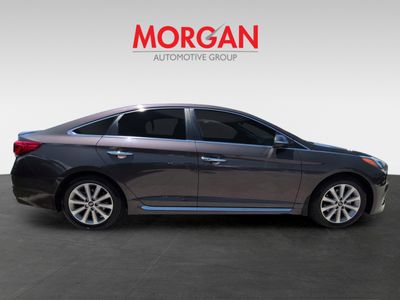 2017 Hyundai Sonata - Photo 4