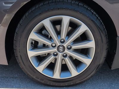 2017 Hyundai Sonata - Photo 11