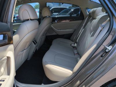2017 Hyundai Sonata - Photo 14
