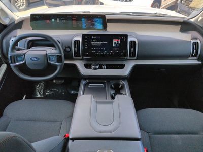 2025 Ford Expedition Max - Photo 15