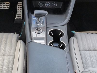 2025 Genesis G70 - Photo 19