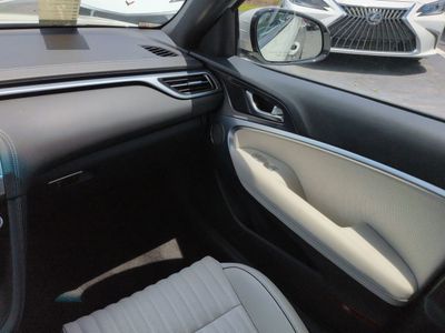 2025 Genesis G70 - Photo 17