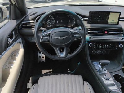 2025 Genesis G70 - Photo 16