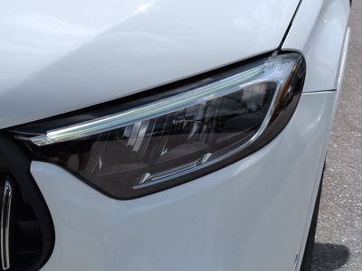 2025 Mercedes-Benz GLC - Photo 10