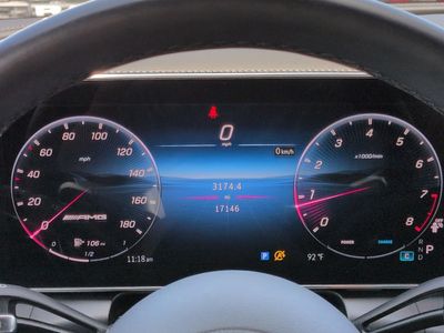 2025 Mercedes-Benz GLC - Photo 29