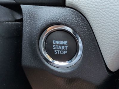 2024 Toyota RAV4 - Photo 30