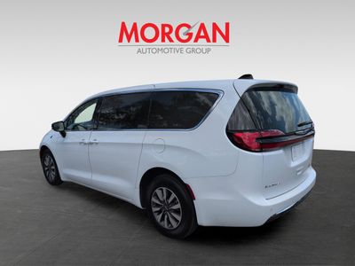 2024 Chrysler Pacifica Hybrid - Photo 7