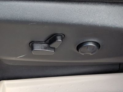 2024 Chrysler Pacifica Hybrid - Photo 20