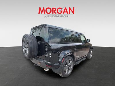 2024 Land Rover Defender 110 - Photo 4