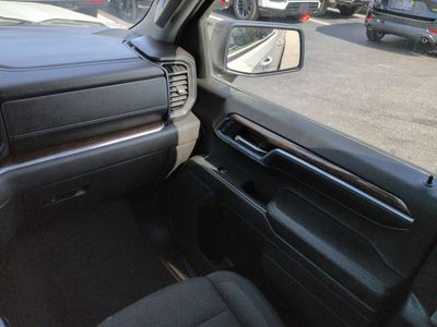 2024 GMC Sierra 1500 - Photo 17