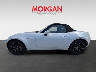 2026 Mazda MX-5 Miata - Photo 8