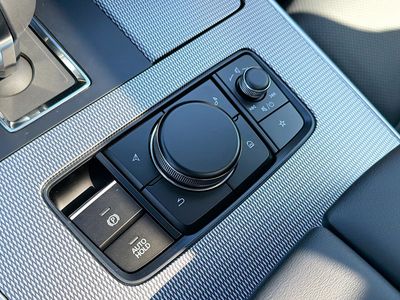 2026 Mazda CX-90 - Photo 32