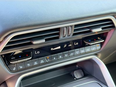 2026 Mazda CX-90 - Photo 37
