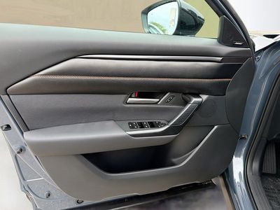2026 Mazda CX-50 - Photo 23