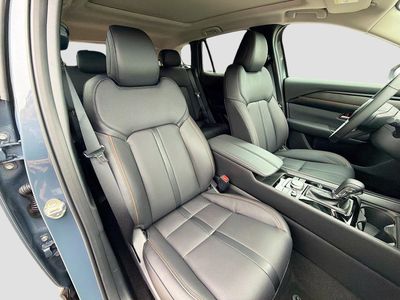 2026 Mazda CX-50 - Photo 16