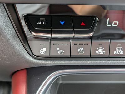 2026 Mazda CX-70 - Photo 24