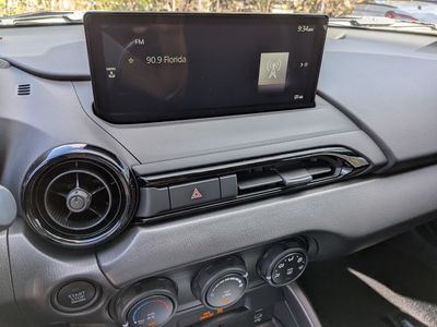 2026 Mazda MX-5 Miata - Photo 16