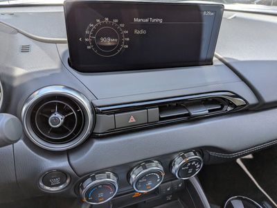 2026 Mazda MX-5 Miata - Photo 16