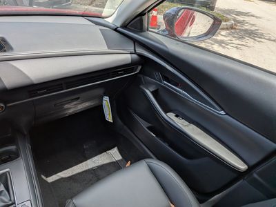 2026 Mazda CX-30 - Photo 17