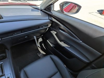 2026 Mazda CX-30 - Photo 16