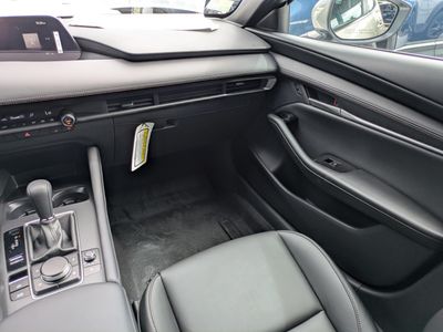 2026 Mazda Mazda3 - Photo 16
