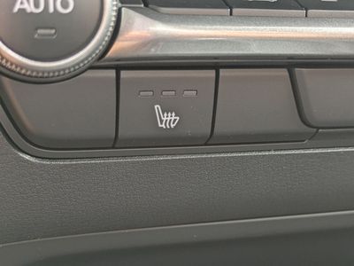 2026 Mazda Mazda3 - Photo 28