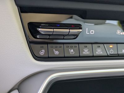 2026 Mazda CX-90 - Photo 28
