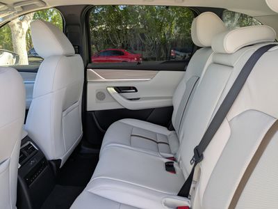 2026 Mazda CX-90 - Photo 13