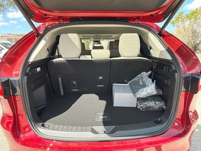 2026 Mazda CX-90 - Photo 13