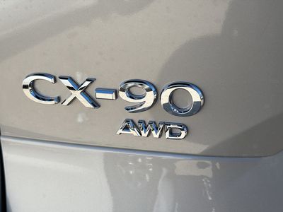 2026 Mazda CX-90 PHEV - Photo 12