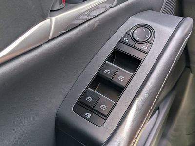 2026 Mazda CX-30 - Photo 25