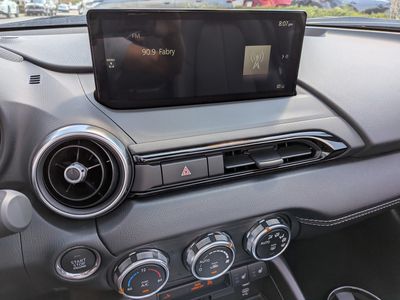 2026 Mazda MX-5 Miata RF - Photo 16