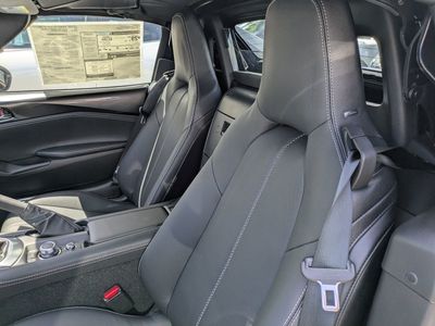2026 Mazda MX-5 Miata RF - Photo 10