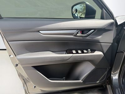 2025 Mazda CX-5 - Photo 22