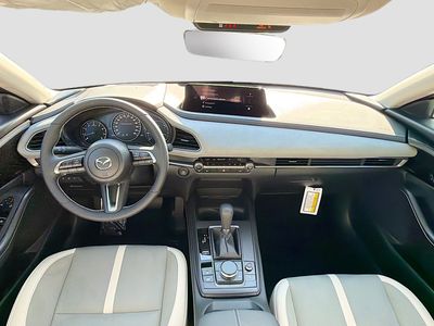 2026 Mazda CX-30 - Photo 17
