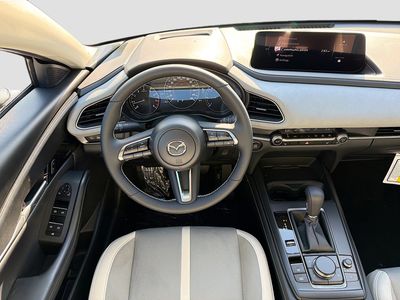 2026 Mazda CX-30 - Photo 18