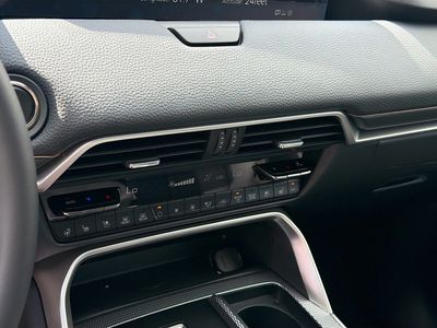2026 Mazda CX-90 - Photo 37