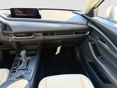 2026 Mazda CX-30 - Photo 18