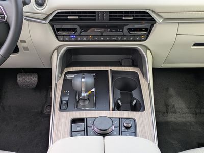 2026 Mazda CX-90 PHEV - Photo 19