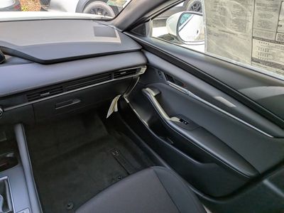 2026 Mazda Mazda3 - Photo 17
