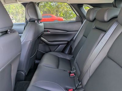 2026 Mazda CX-30 - Photo 13