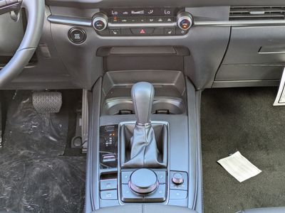 2026 Mazda CX-30 - Photo 18